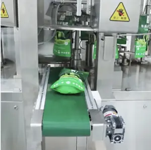 Working process of zipper pouch packing machine